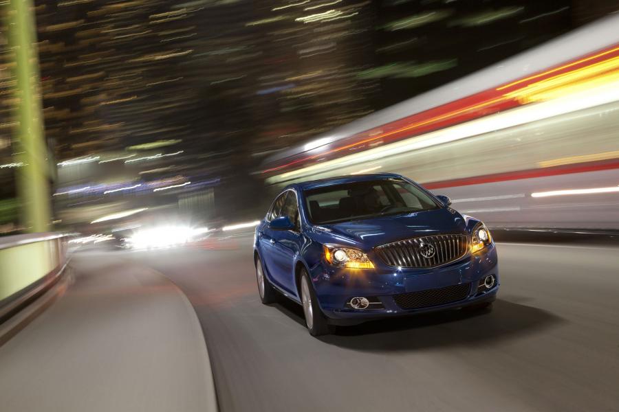  Buick Verano Turbo 2013 года  (фото 125 из 128)